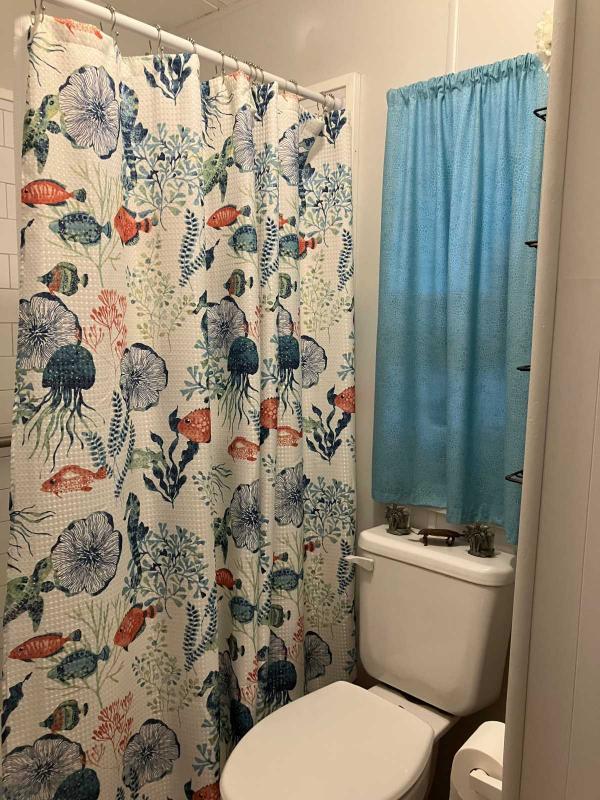 1986 Manufactured Home