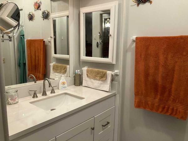1986 Manufactured Home
