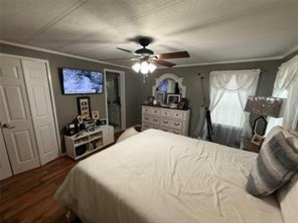 1983 Manufactured Home