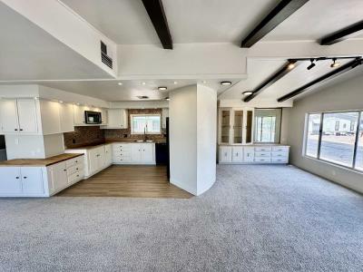 Photo 5 of 29 of home located at 1302 W Ajo Way #151 Tucson, AZ 85713