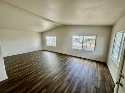 Photo 5 of 26 of home located at 1302 W Ajo Way #164 Tucson, AZ 85713