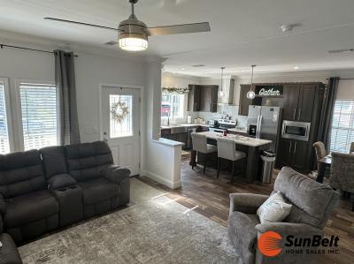 Photo 4 of 20 of home located at 2934 Griffin View Drive Lot 143 Lady Lake, FL 32159