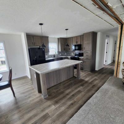 Photo 4 of 4 of home located at 1712 Pella Avenue Oskaloosa, IA 52577