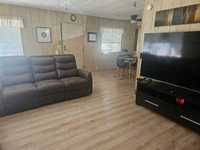 Photo 4 of 19 of home located at 867 N. Lamb Blvd. Las Vegas, CA 89110