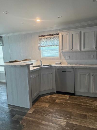 Photo 5 of 14 of home located at 4425 Us Highway 441 S Lot 34 Okeechobee, FL 34974