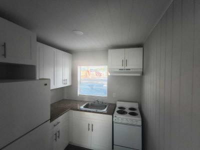 Photo 3 of 5 of home located at 9 Pine Ridge Riviera Beach, FL 33404