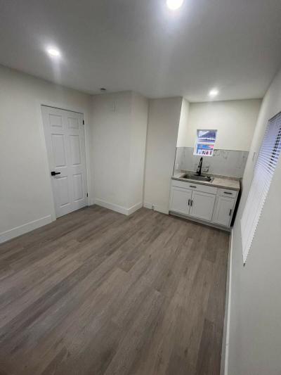 Photo 2 of 7 of home located at 4 Pine Ridge Riviera Beach, FL 33404