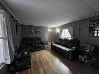 1972 HILLCREST	 Manufactured Home