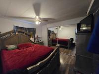 1972 HILLCREST	 Manufactured Home
