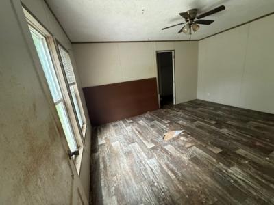 Photo 2 of 6 of home located at 106 Gray Ln Barbourville, KY 40906