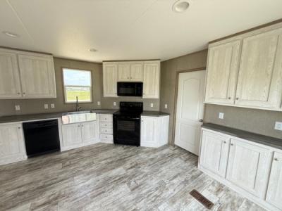 Photo 4 of 14 of home located at 1951 Road 5723 Cleveland, TX 77327
