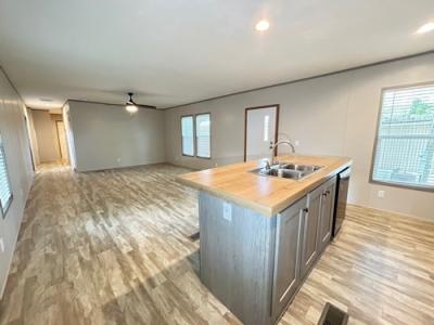 Photo 5 of 11 of home located at 4120 Avenue O #24 Santa Fe, TX 77510