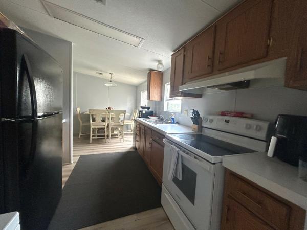 1999 Skyline S237 Mobile Home