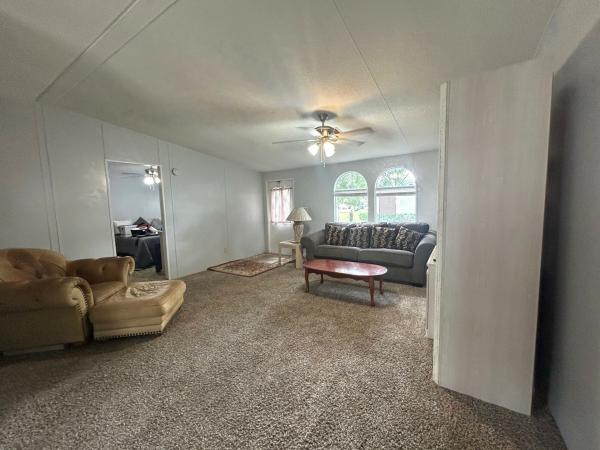 1999 Skyline S237 Mobile Home