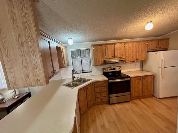 1989 Palm Harbor Manufactured Home