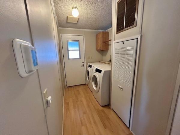 1989 Palm Harbor Manufactured Home