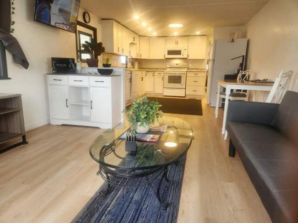 1972 UNK Manufactured Home