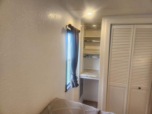 1972 UNK Manufactured Home