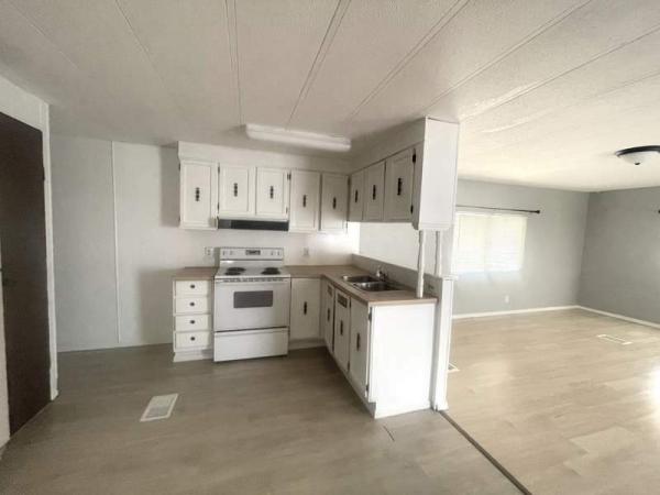 1976 Villa Manufactured Home