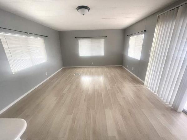1976 Villa Manufactured Home