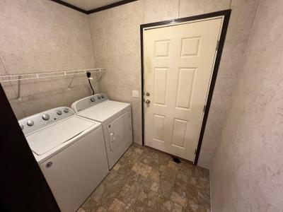Photo 5 of 5 of home located at 319 Canterbury Newport, MI 48166