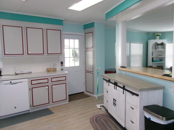 1984 TROP HS Mobile Home