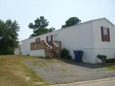 Mobile Home at 9401 Wilson Blvd Lot #48 Columbia, SC 29203