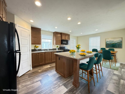 Mobile Home at 2023 Peregrine #428 Stewartville, MN 55976