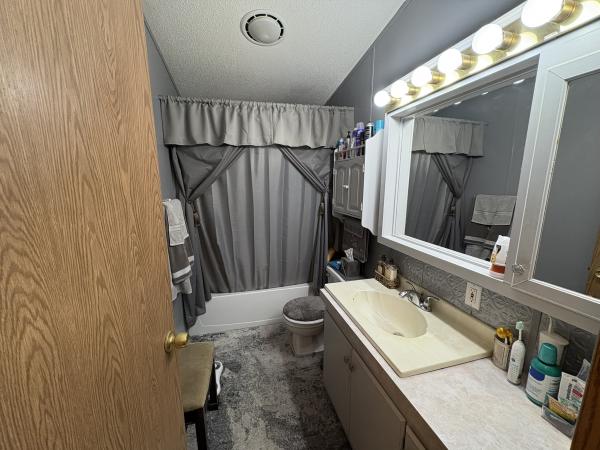 1993 Clayton Clayton Mobile Home