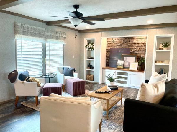 2025 CLAYTON SAVANNAH  NORTHSHORE W PORCH  Home