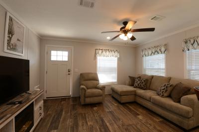 Photo 2 of 16 of home located at 6602 D Lakewood Dr Lot 0192 Ocala, FL 34480