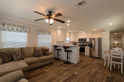 Photo 3 of 16 of home located at 6602 D Lakewood Dr Lot 0192 Ocala, FL 34480