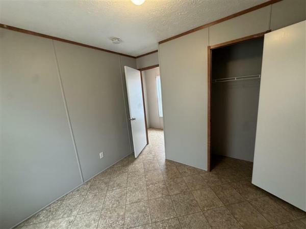 2017 LH188022MRA  Home