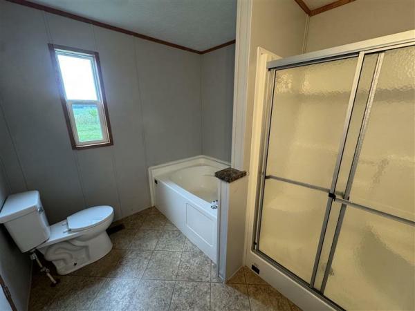 2017 LH188022MRA  Home