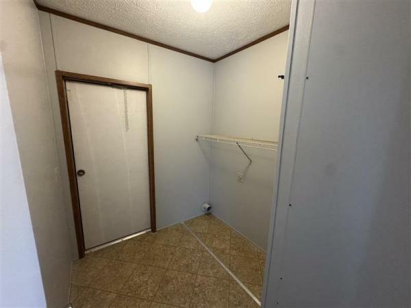 2017 LH188022MRA  Home