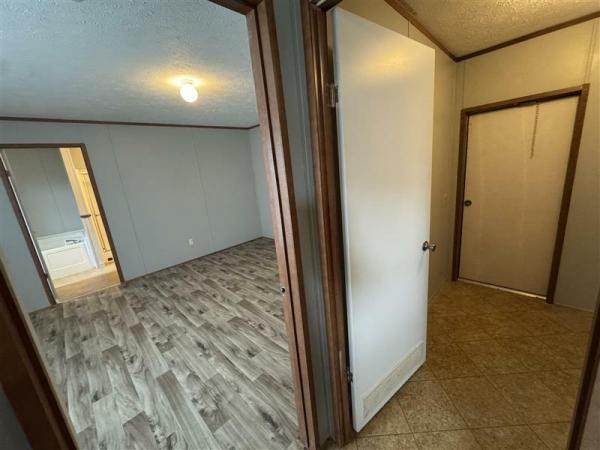2017 LH188022MRA  Home