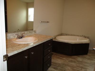 Photo 5 of 5 of home located at 1166 Nottingham St Wayland, MI 49348
