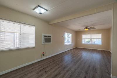 Photo 5 of 13 of home located at 16225 N. Cave Creek Rd. #52 Phoenix, AZ 85032