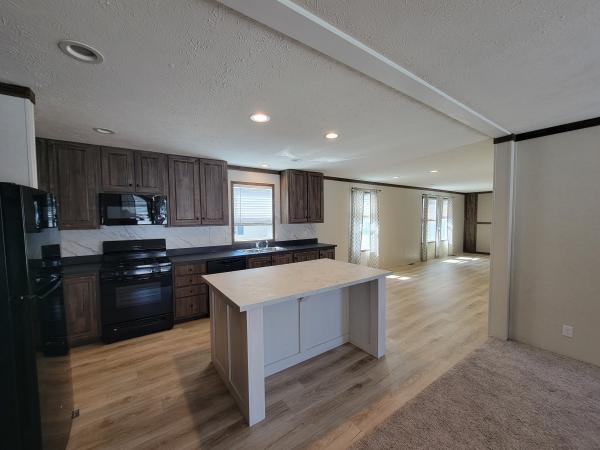 2023 Clayton Pulse 5624-744RE  Home
