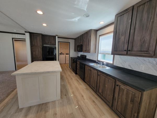 2023 Clayton Pulse 5624-744RE  Home