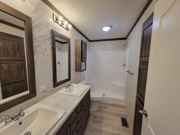 2023 Clayton Pulse 5624-744RE  Home