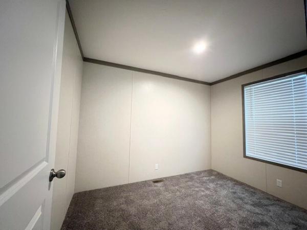 2025 Clayton 5216-4209 Adrenaline  Home