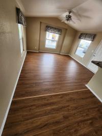 2015 Fleetwood Crownpointe Xtreme Mobile Home