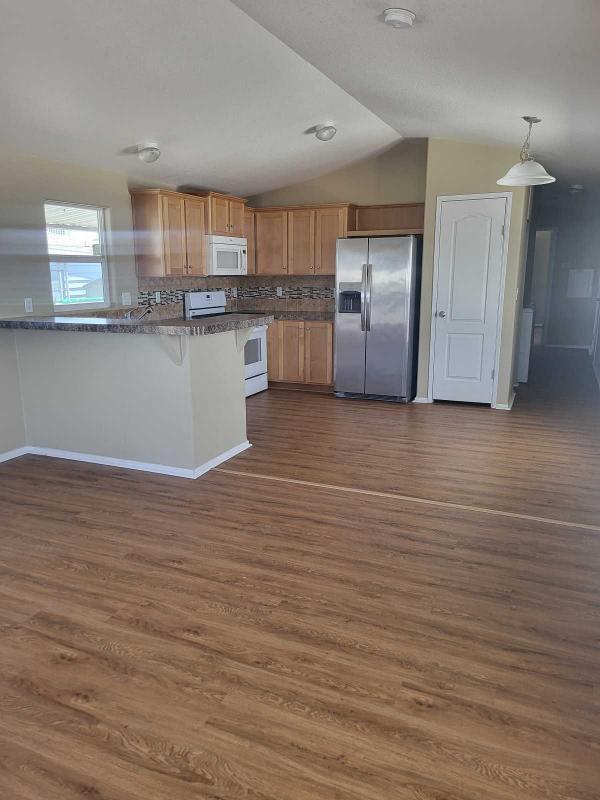 2015 Fleetwood Crownpointe Xtreme Mobile Home