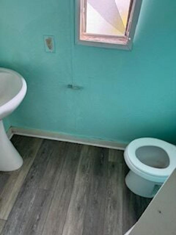 1984 SCHU  Home