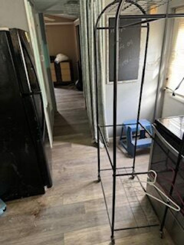1984 SCHU  Home