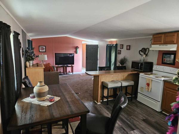 1988 Breezewood Mobile Home
