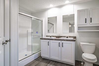 Photo 5 of 8 of home located at 8 Maplewood Drive Limington, ME 04049