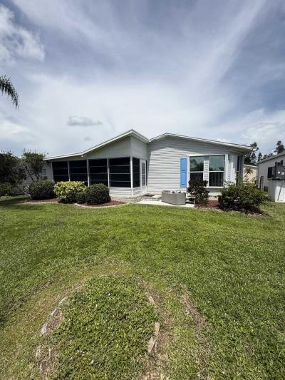 Photo 2 of 21 of home located at 5601 Dumcan Rd #199 Punta Gorda, FL 33982