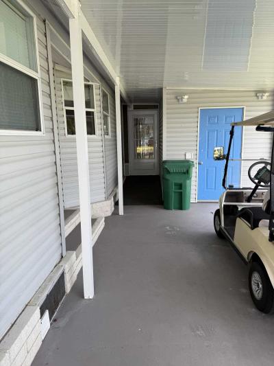 Photo 4 of 21 of home located at 5601 Dumcan Rd #199 Punta Gorda, FL 33982